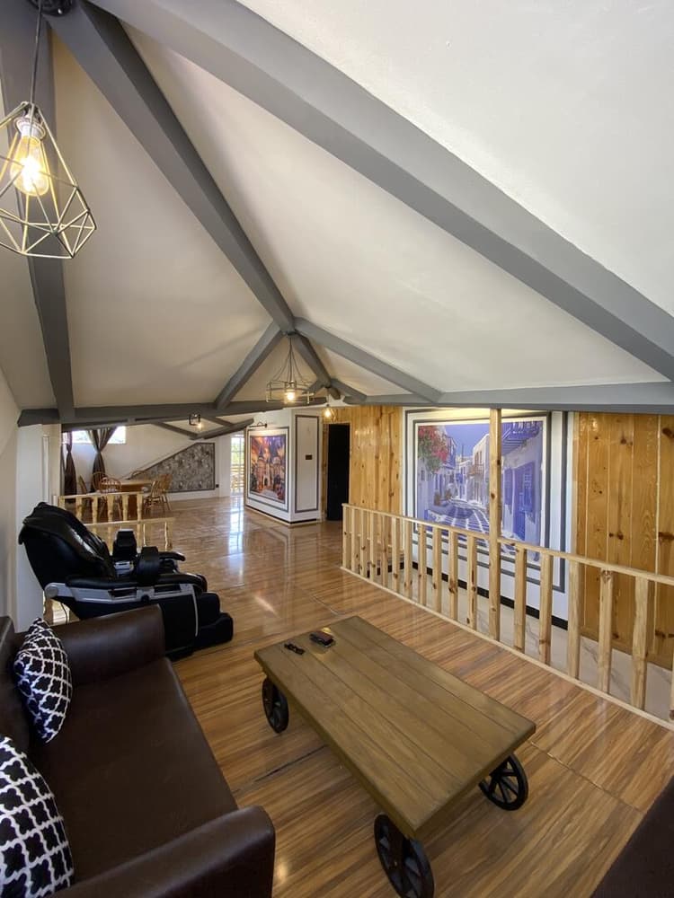 Superior Family Room