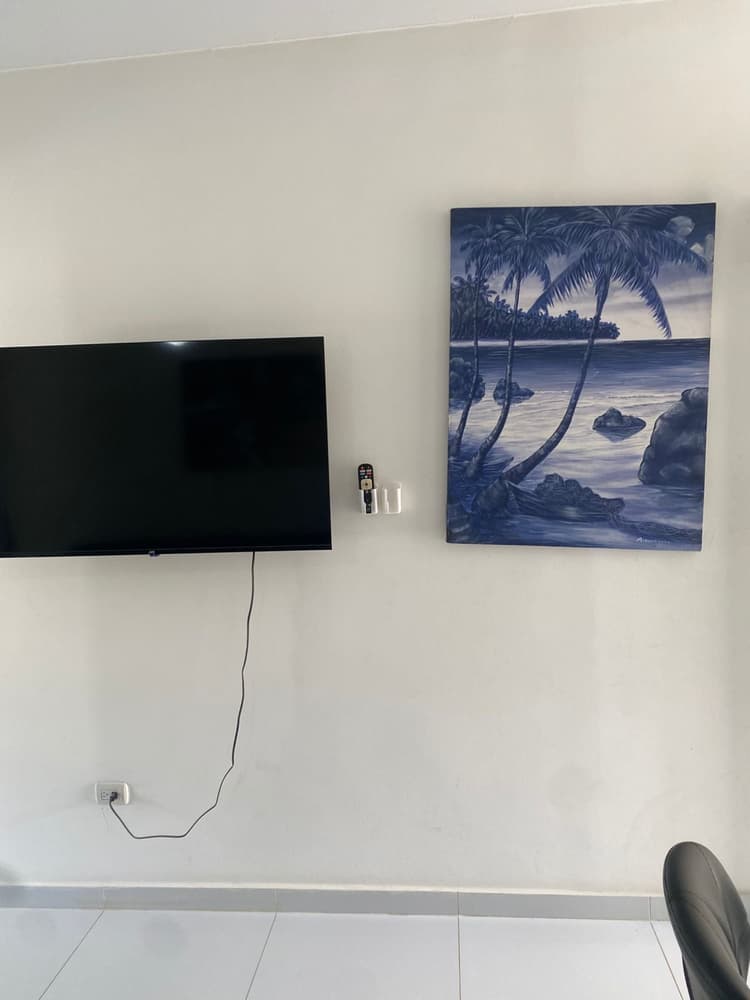 A1-Spacious 2-Bedroom Apartment with Pool View (A1)