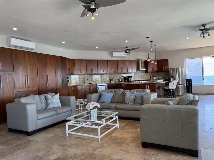 Vista Hermosa 56 By GEstores