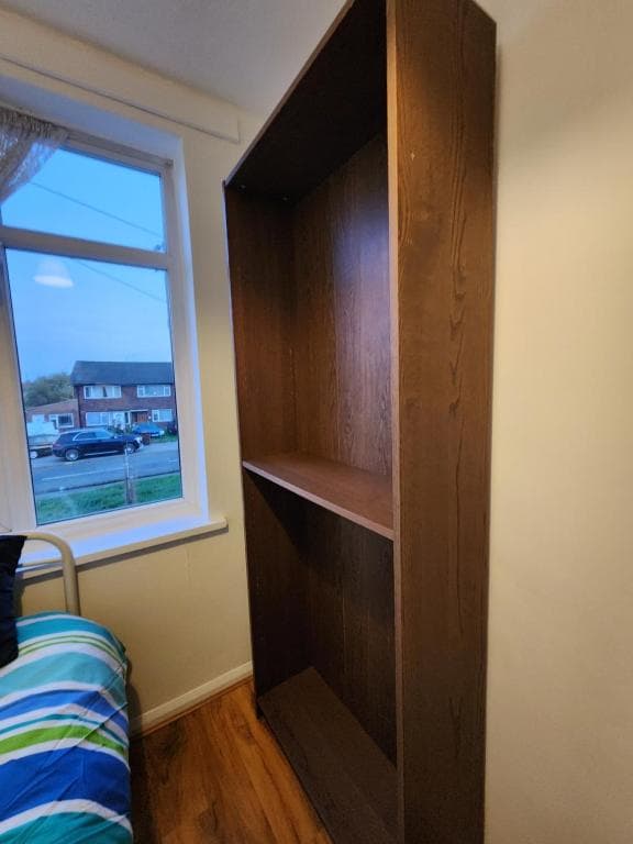 The Walnut 5 - Single