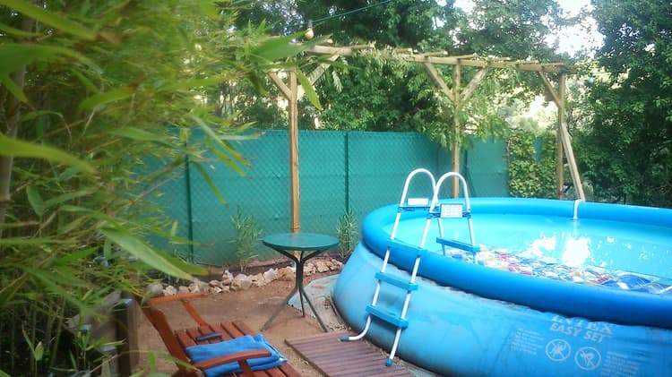 Le Coco Loco - chambre PARIS - lit double king size 200x200 cm Le Luc