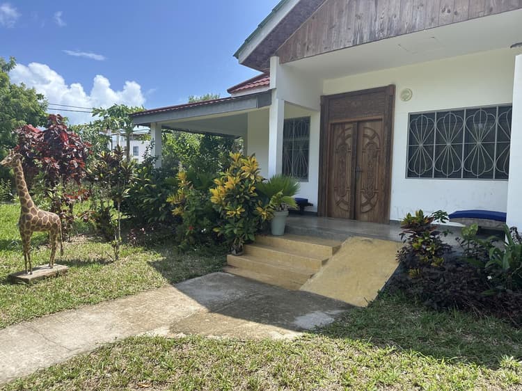 FAMILY HOUSE – 132 sqm Vills