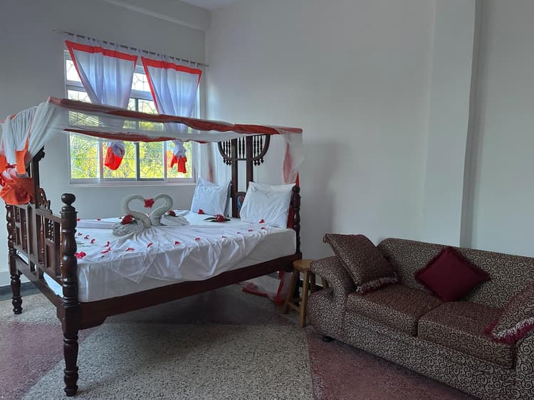 ROOM MOJA – 72 sqm APARTMENT