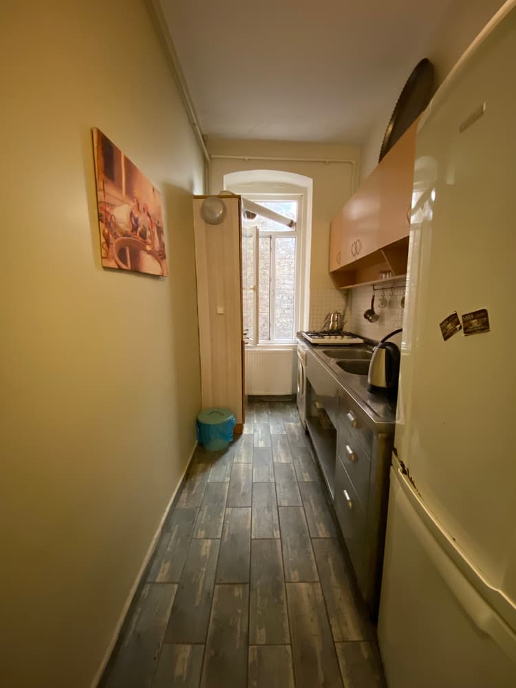 Entrance floor apartment