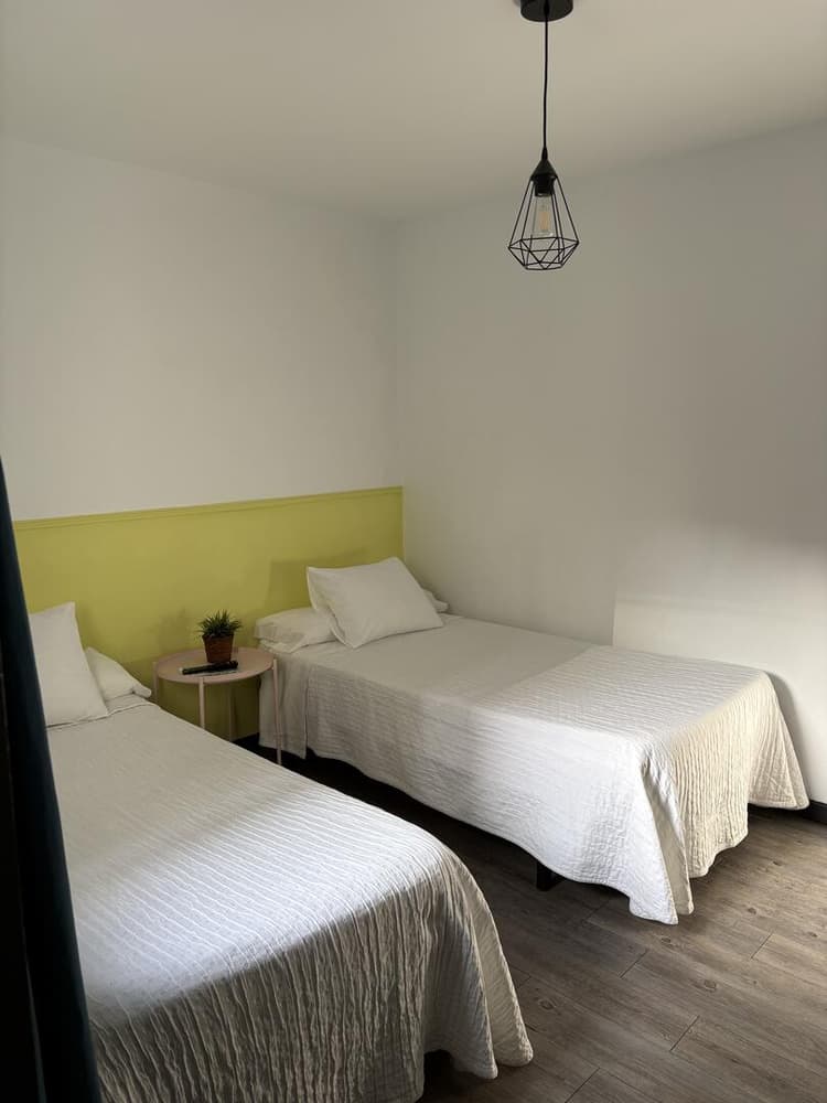 5- Doble con baño privado