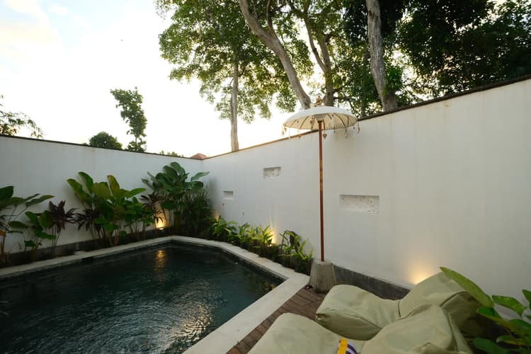 #2 Private 2BR Villa with Pool, Garden & Modern Comforts in Bali Umalas Canggu