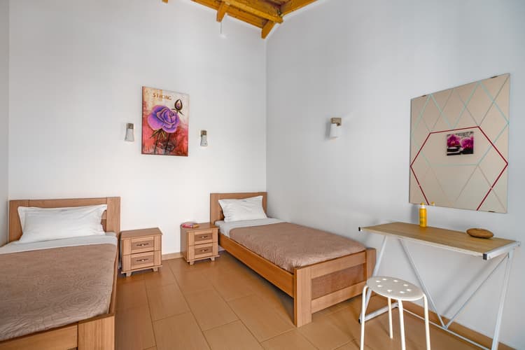 Luxurysouite with 2 seperate rooms, kitchen and seaview