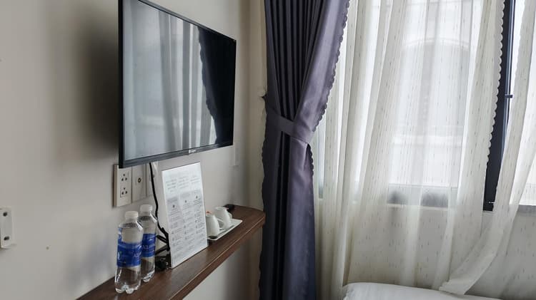 301 Deluxe twin type A