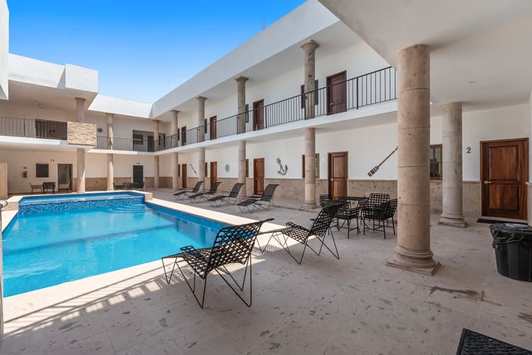 Casa Nacho Hotel, 1-Bedroom, 1-bath, Pool, Second Floor