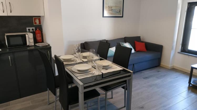 Pátio do Marquês - Apartamento Com Quarto Duplo