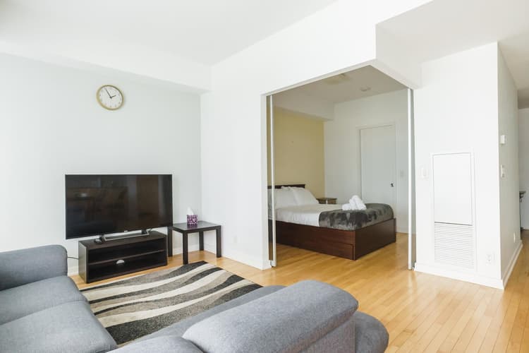 1312- 1BDR, 2 bed, 1 bath Across Scotibank Arena with parking