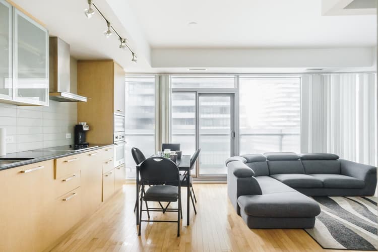 1312- 1BDR, 2 bed, 1 bath Across Scotibank Arena with parking