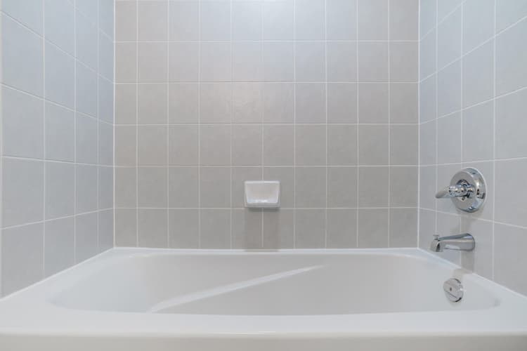 714- 2-Bdr, 3 Beds, 2 Bath by Scotiabank Arena, with Parking