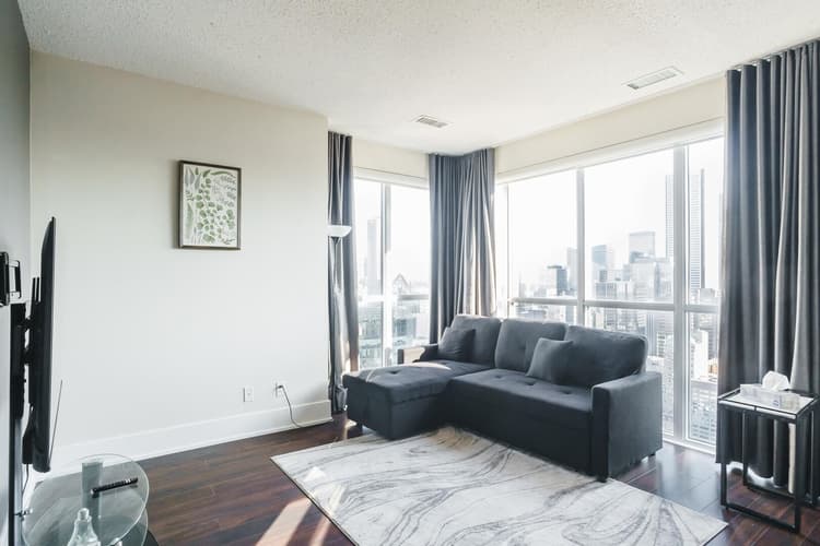 4305- 1BDR, Rogers Centre + Parking Across CN Tower