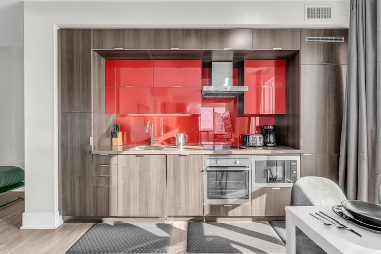 2710 - Elegant two-bedroom condo close to the CN Tower