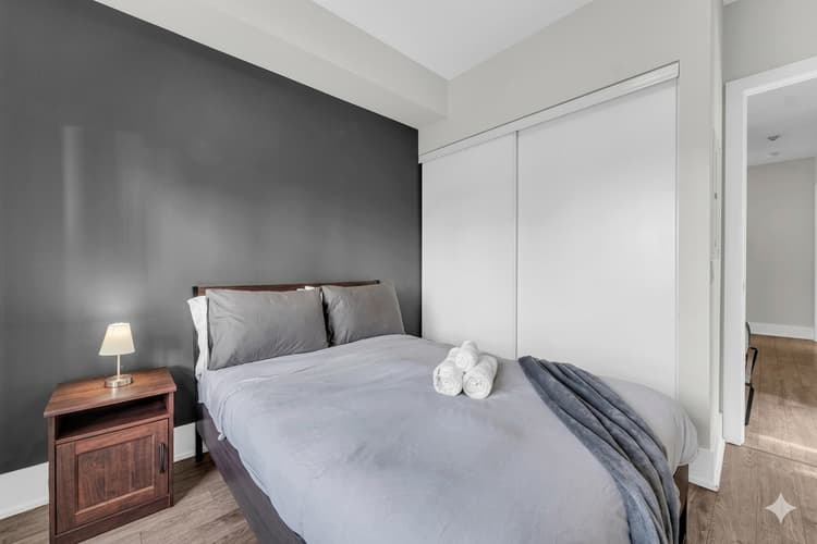 3103-Luxe 3BR Condo CN Tower W/Parking