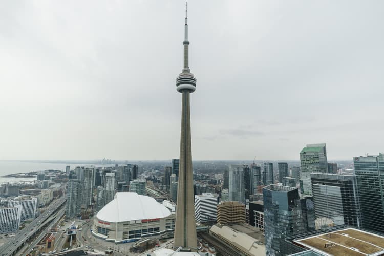 5708 - Billion Condo with CN Tower View