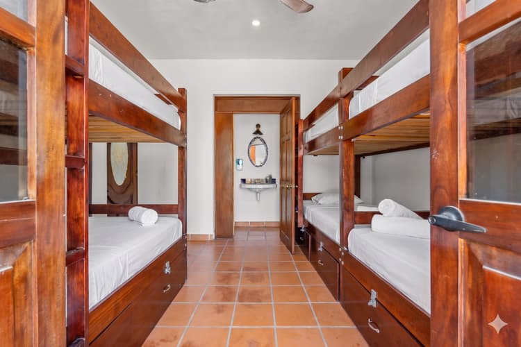 Habitación Triple con Vistas