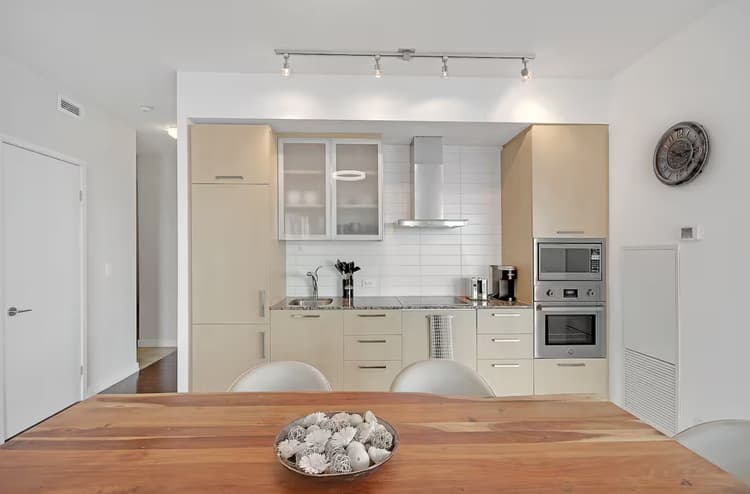 Modern 2BR/2BA Condo
