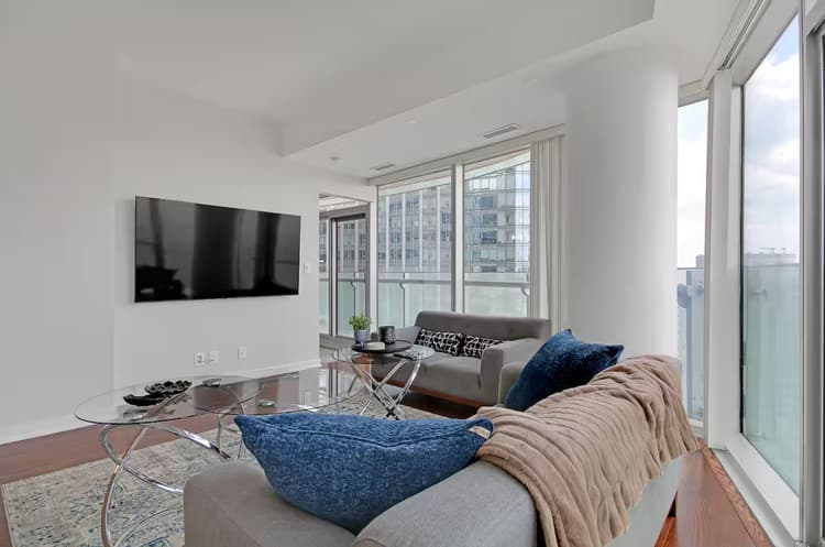 Modern 2BR/2BA Condo