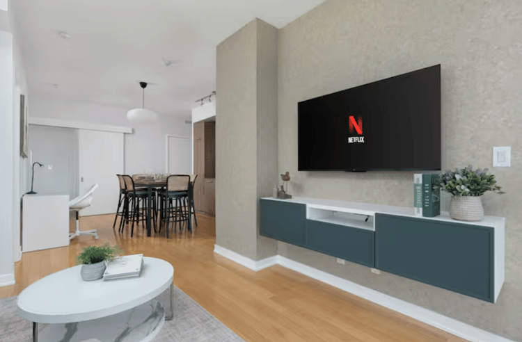Spacious 3‑Bedroom High‑Floor Suite