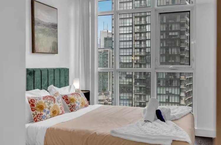 LUX 2 Bedroom, 2Bath Condo