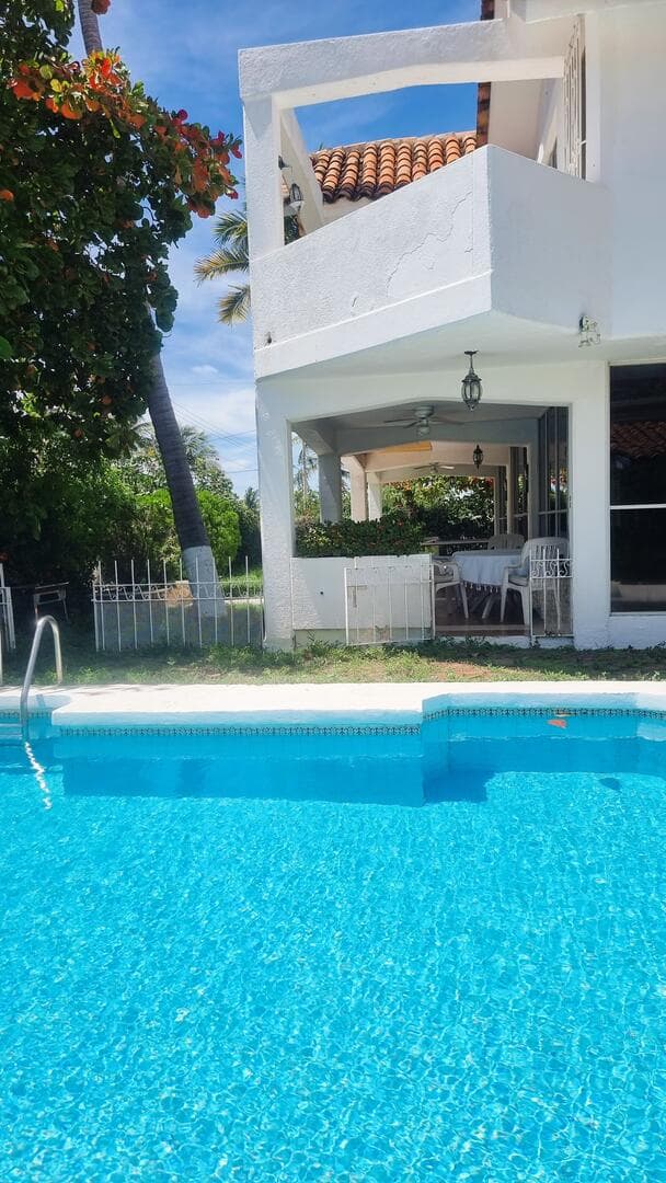 Casa Blanca Solcito