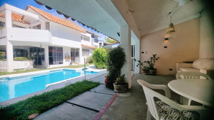 Casa Blanca Solcito