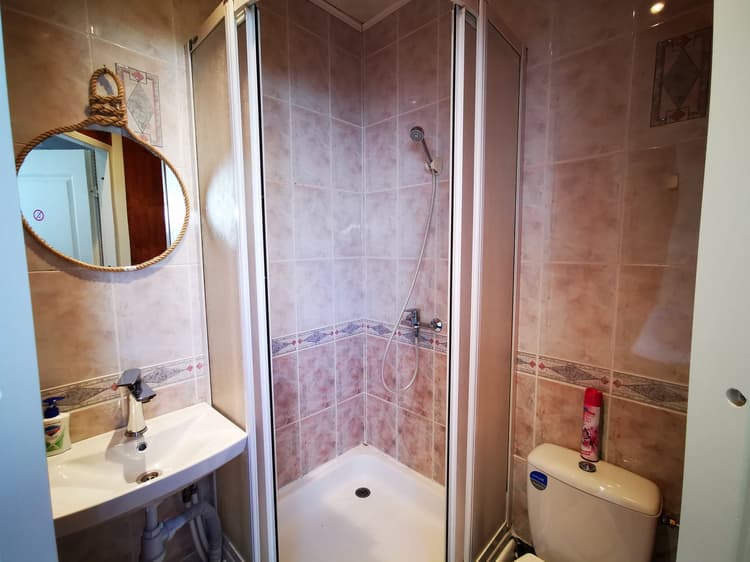 M6B Meridian studio with Sauna