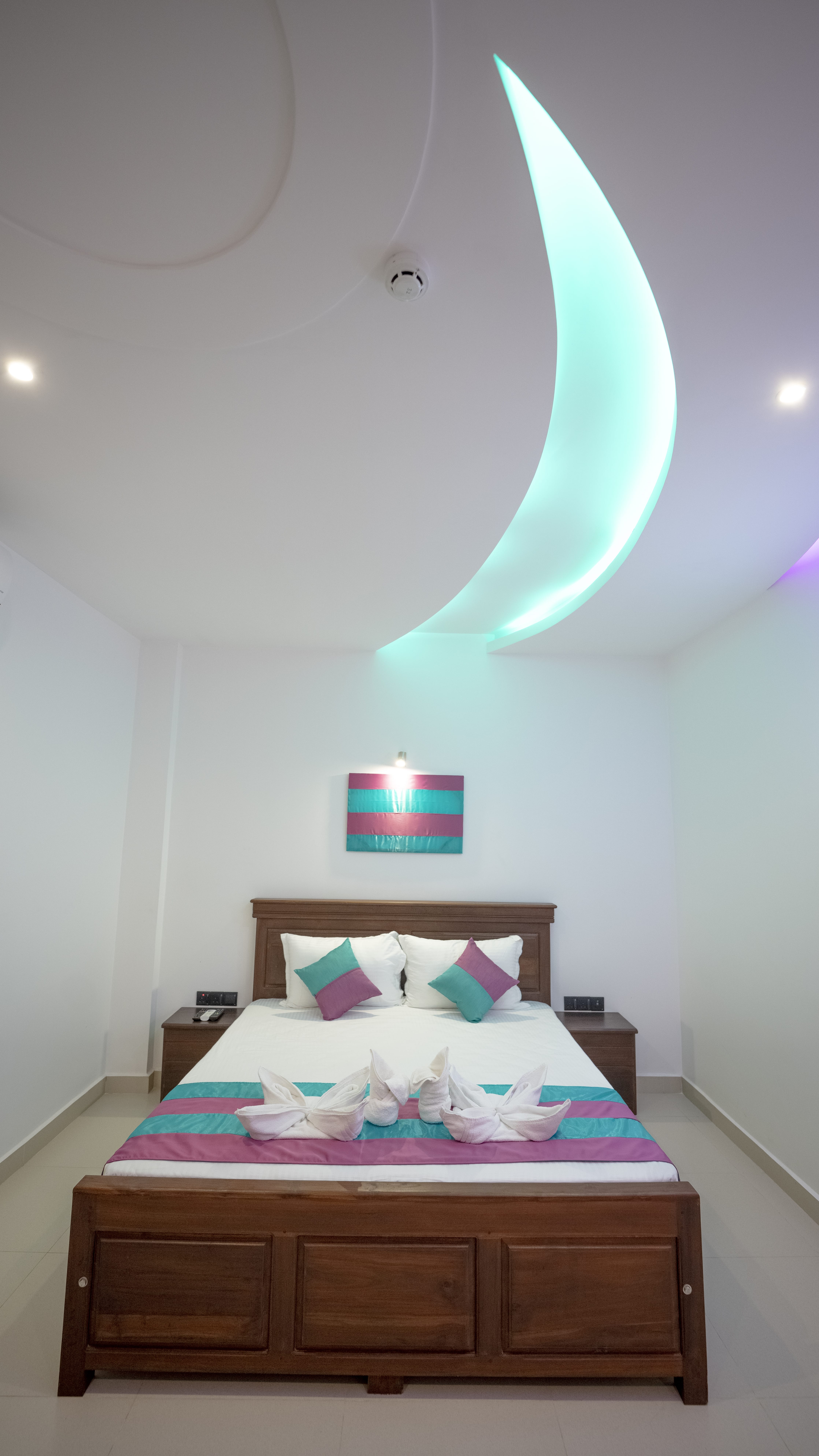 Deluxe Apartment - Sunflowers