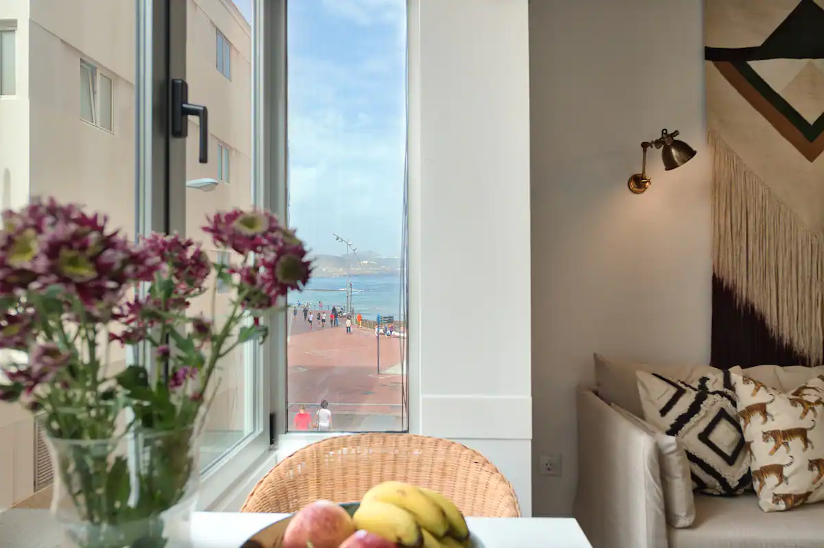 'Little 38' - your gate to Playa de Las Canteras
