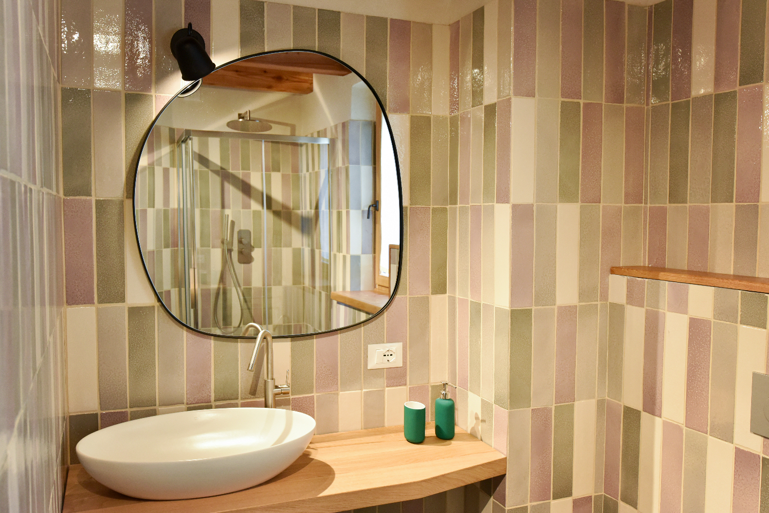 Camera matrimoniale "Colmeda" · Camera matrimoniale argilla&paglia