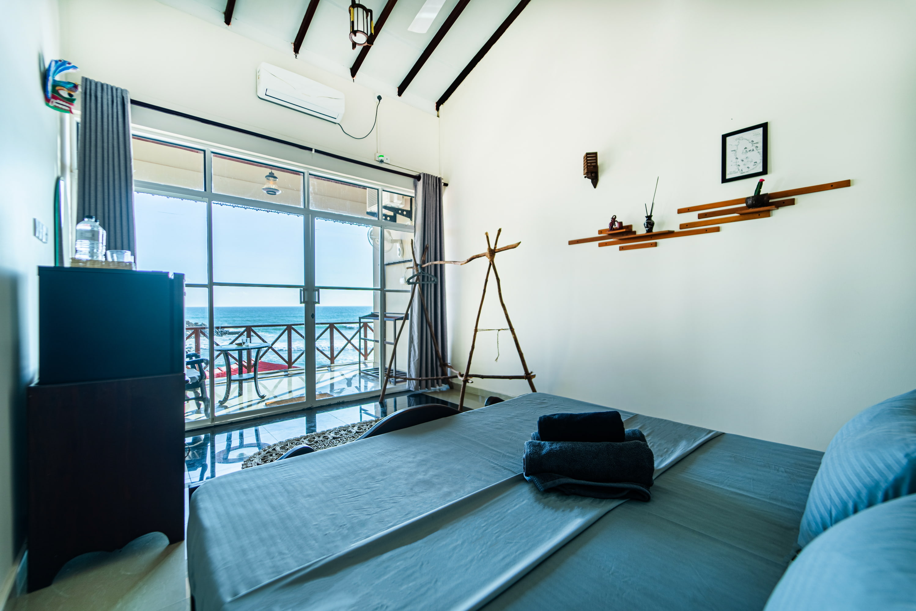 201 Double room with ocean view