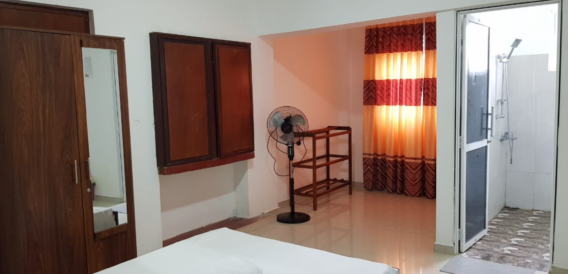 ROOM 1A3