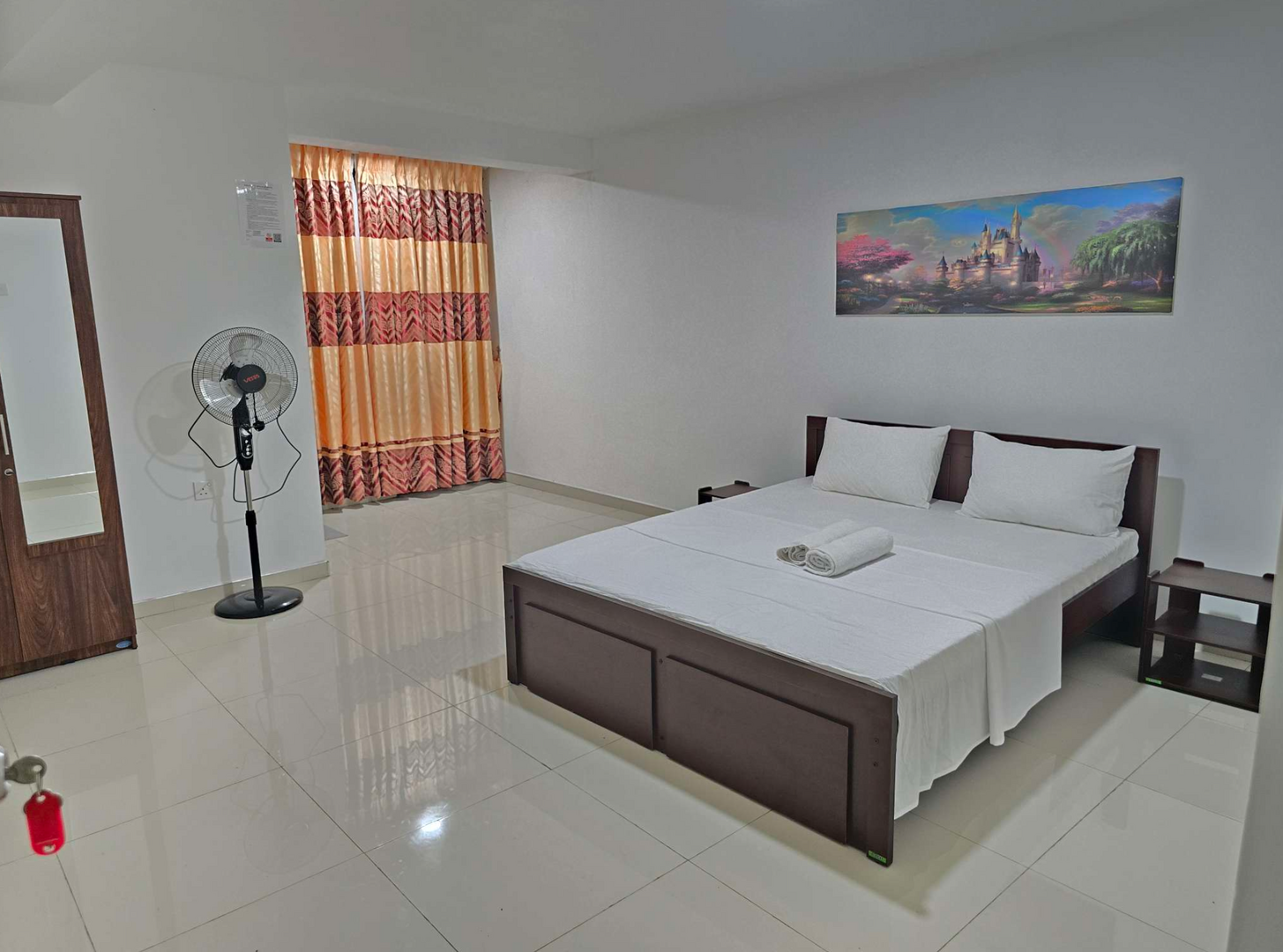 ROOM 3B2