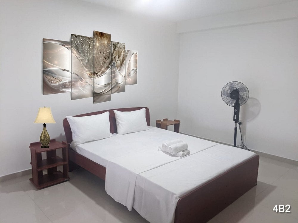  4B2 Room (AIR CONDITIONED)
