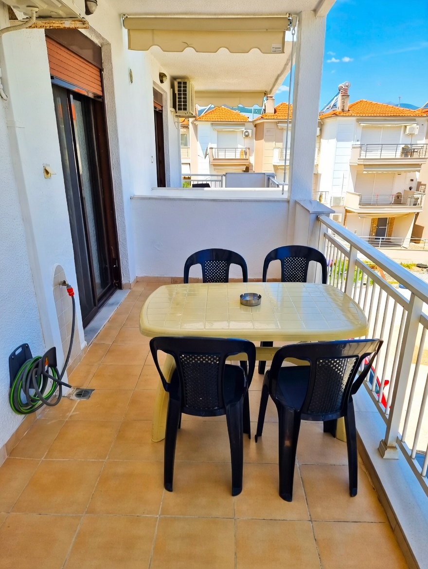Studio 100 m from the Beach