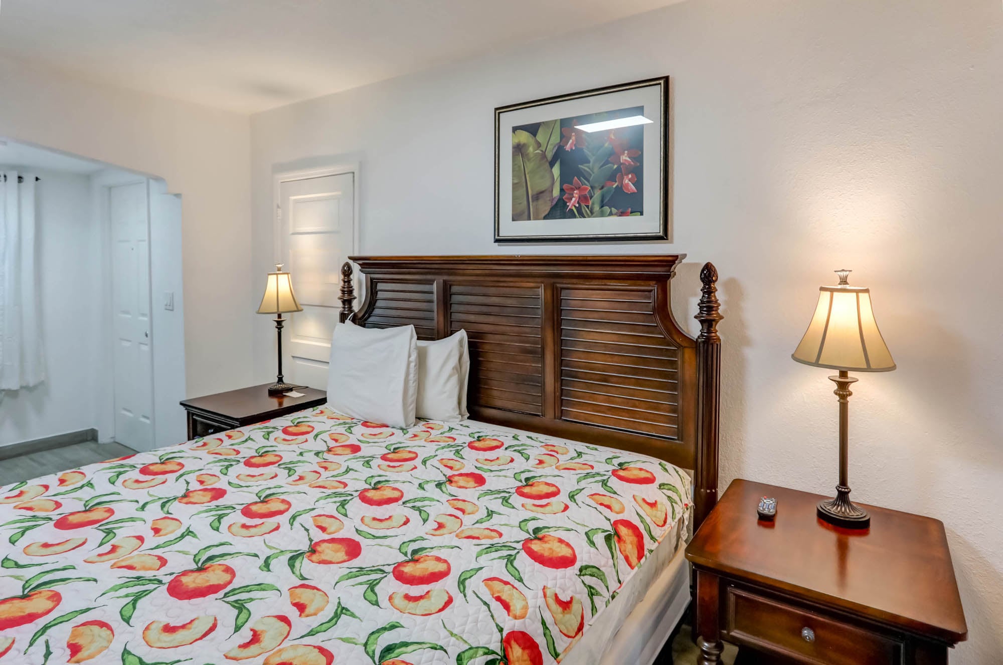 400 - Hotel Room