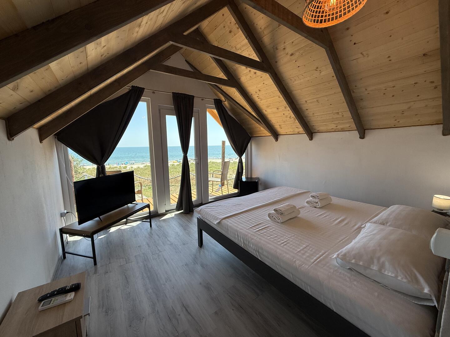 Bungalow (4) Cameră dublă cu pat matrimonial - Adults Only