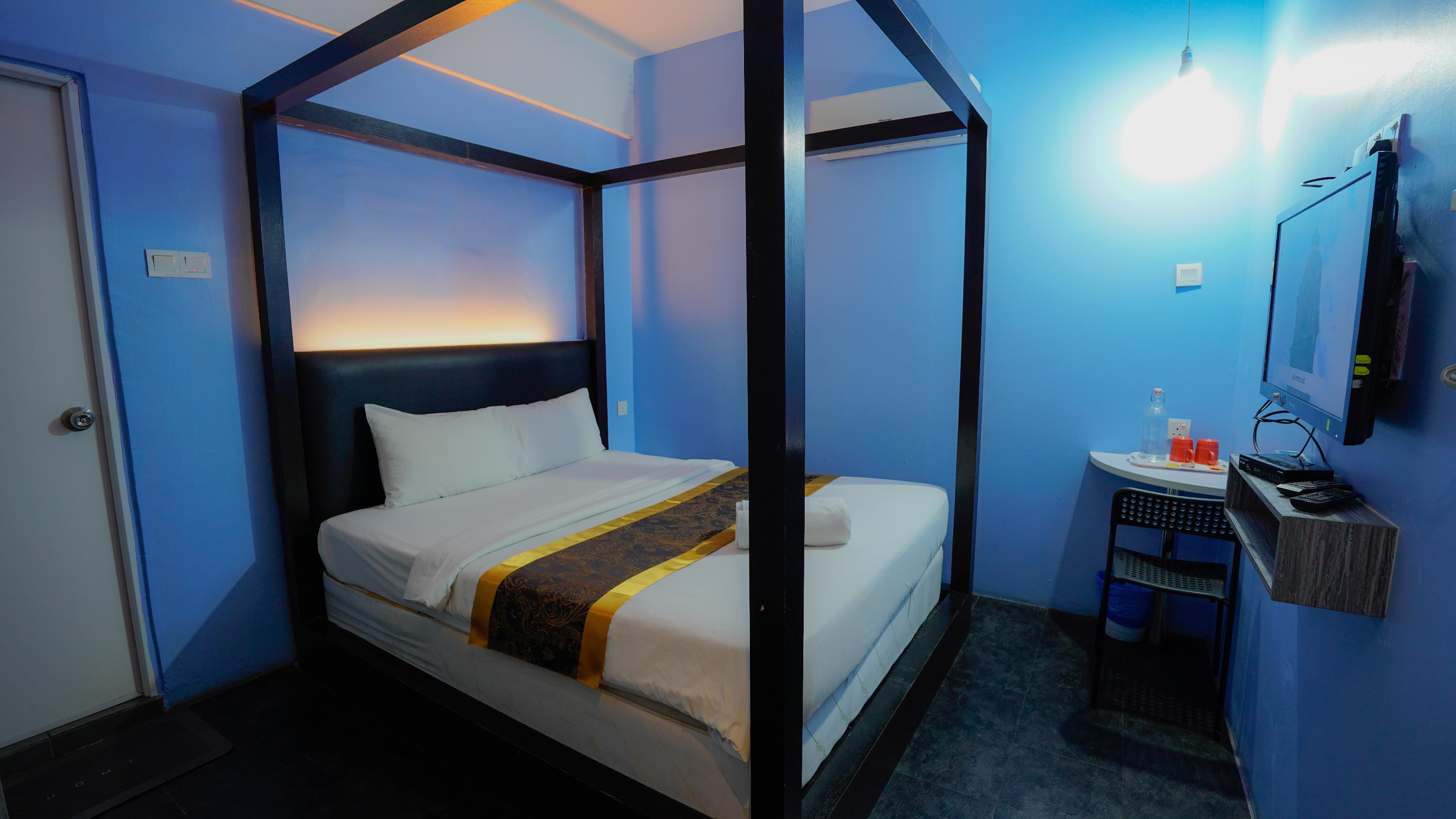 Executive Queen Room