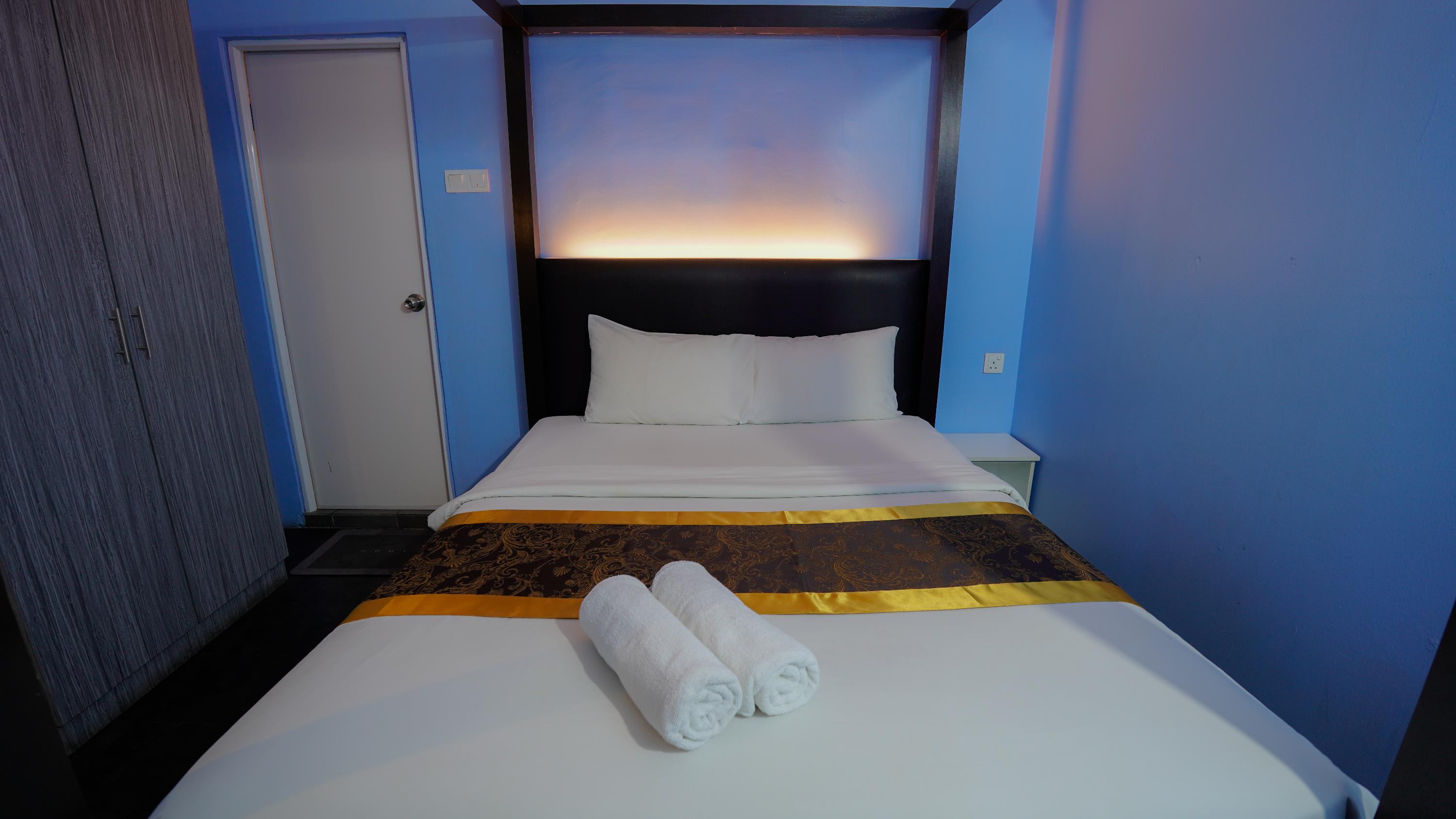 Executive Queen Room