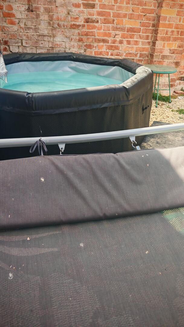 Lincoln Halo Dome With Hottub 3 beds, beds, Projector - Groups OK