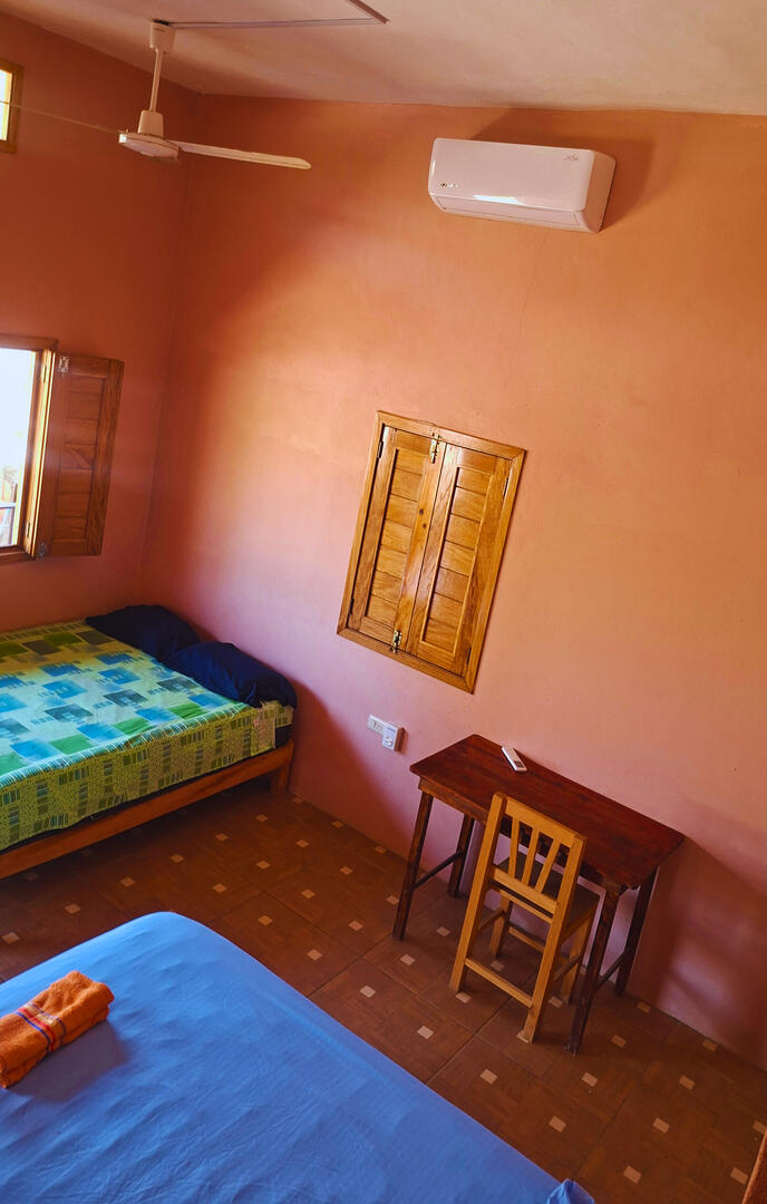 Doble con Aire Acondicionado
