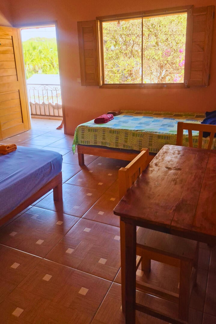 Doble con Aire Acondicionado