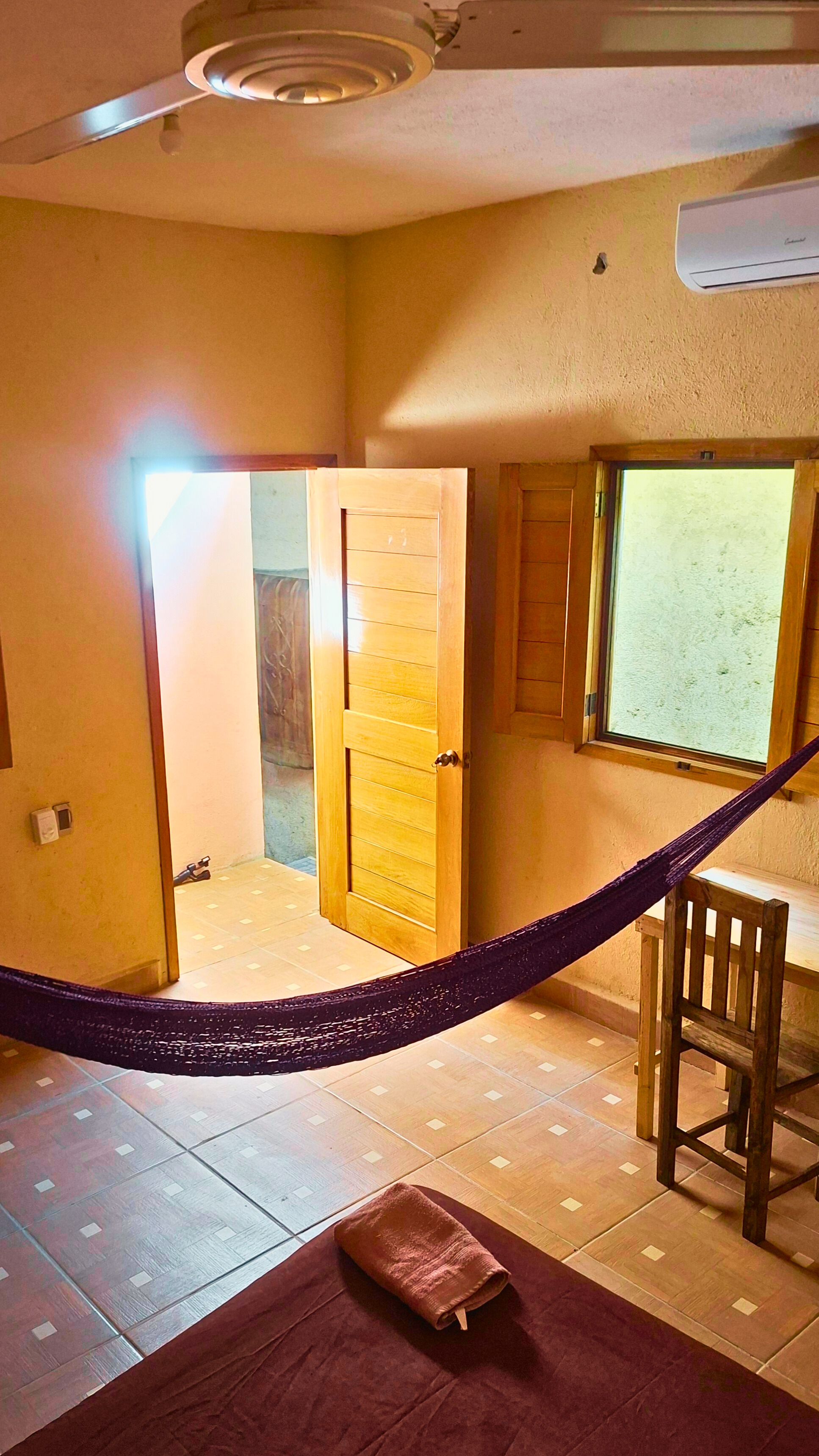 Sencilla con Aire Acondicionado