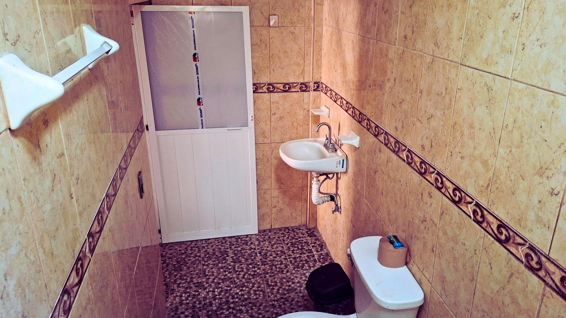 Sencilla con Aire Acondicionado