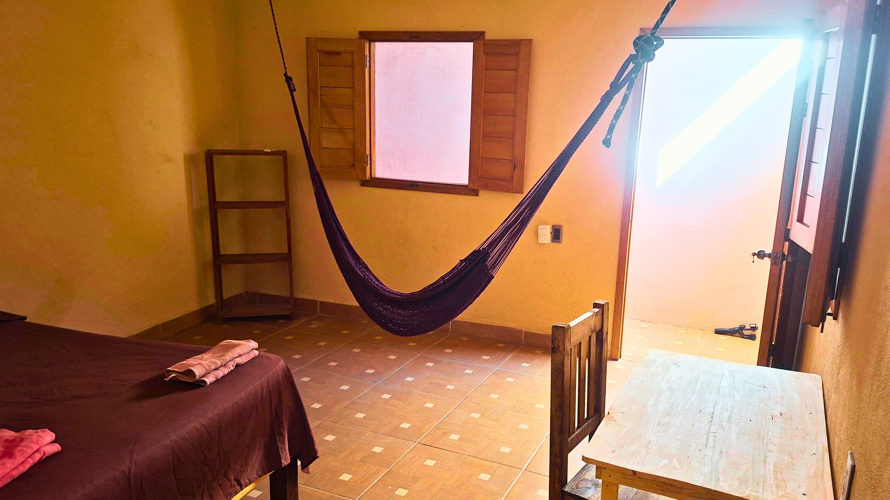 Sencilla con Aire Acondicionado