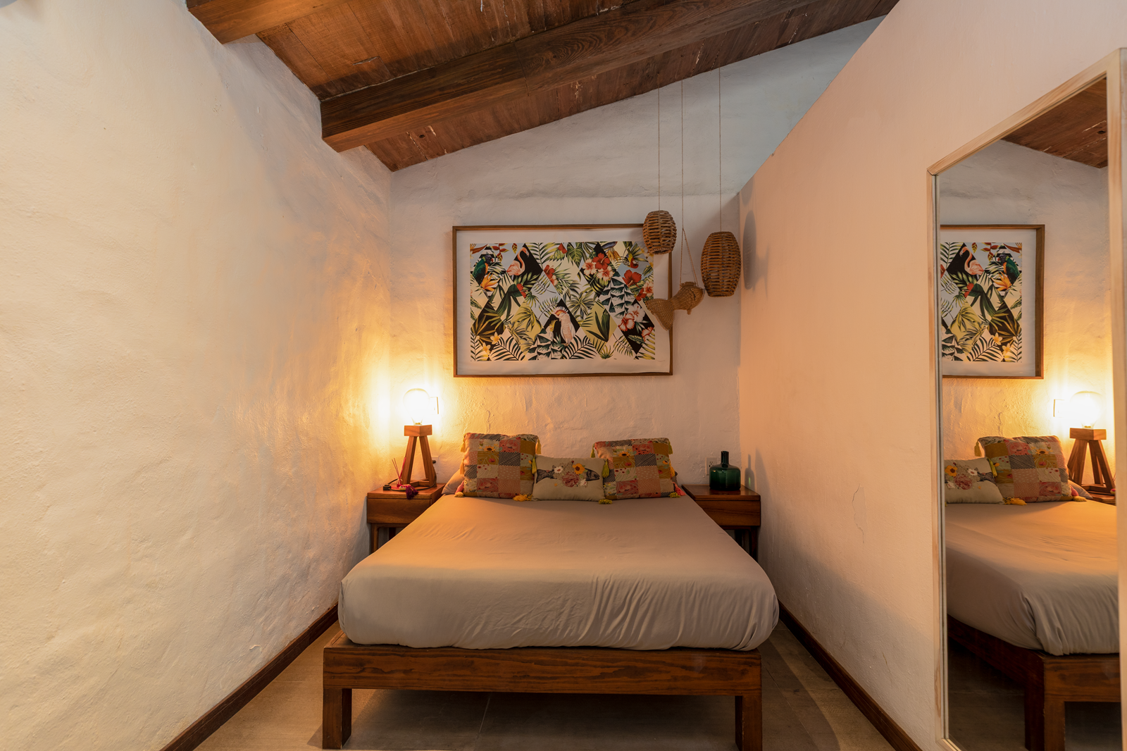 Kapuri (alma) Junior Room