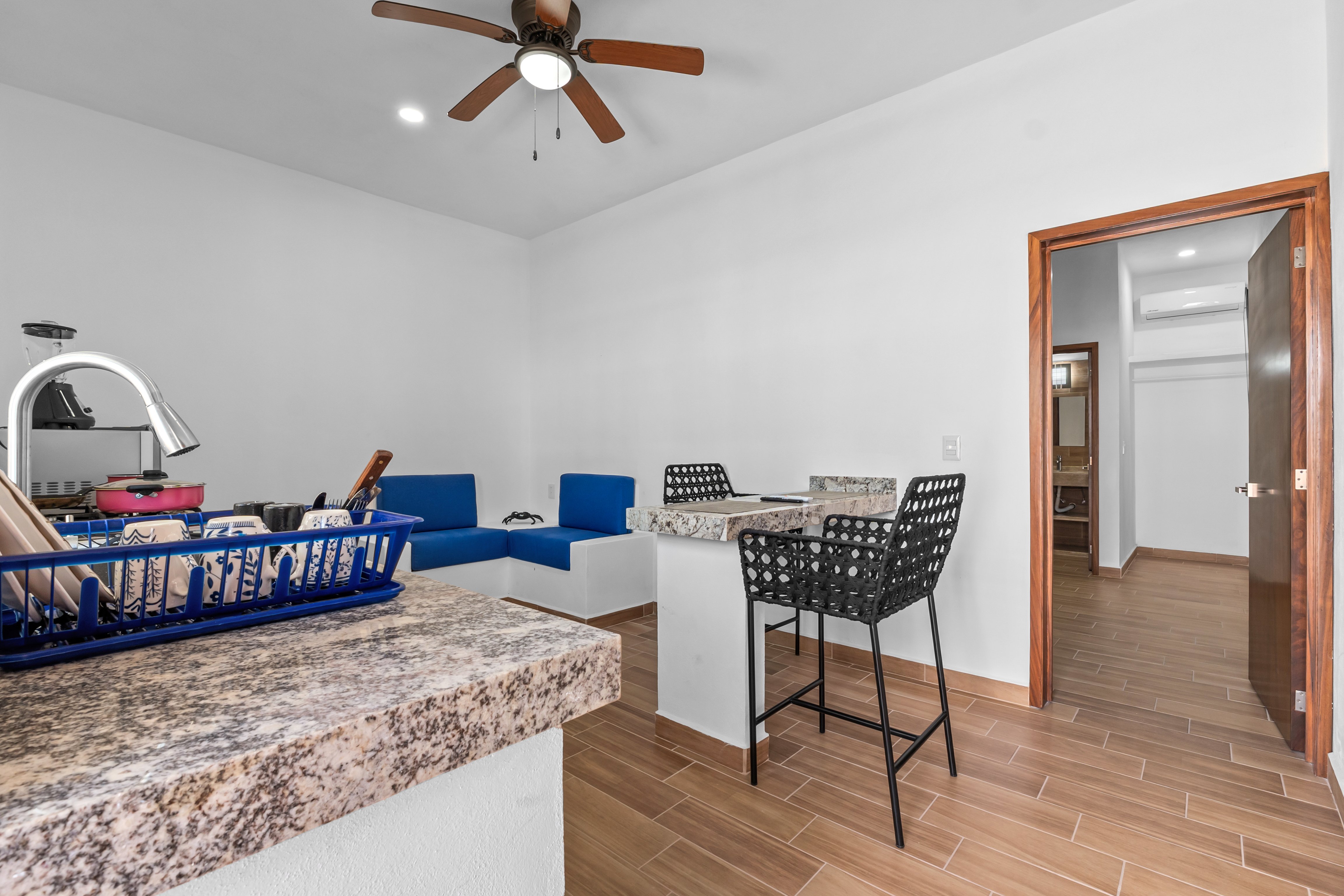 Casa Nacho Hotel, 1-Bedroom, 1-bath, Pool, Second Floor