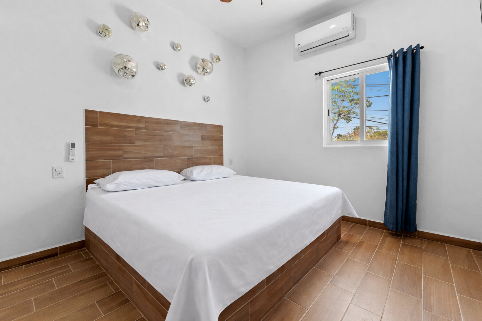 Casa Nacho Hotel, 2-Bedroom, 1-bath, Pool, Second Floor 